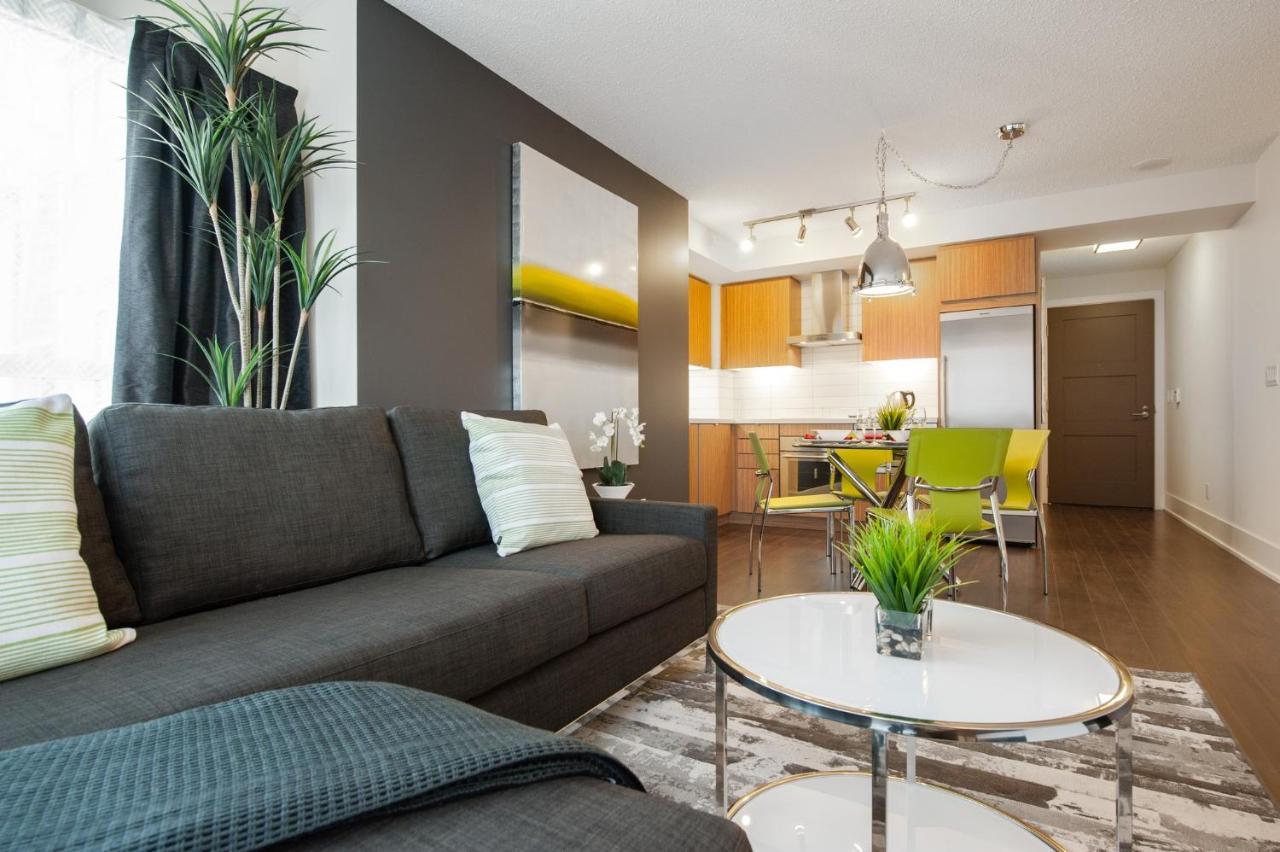 Delsuites - 300 Front Street - 30 Night Stays Toronto Exterior foto